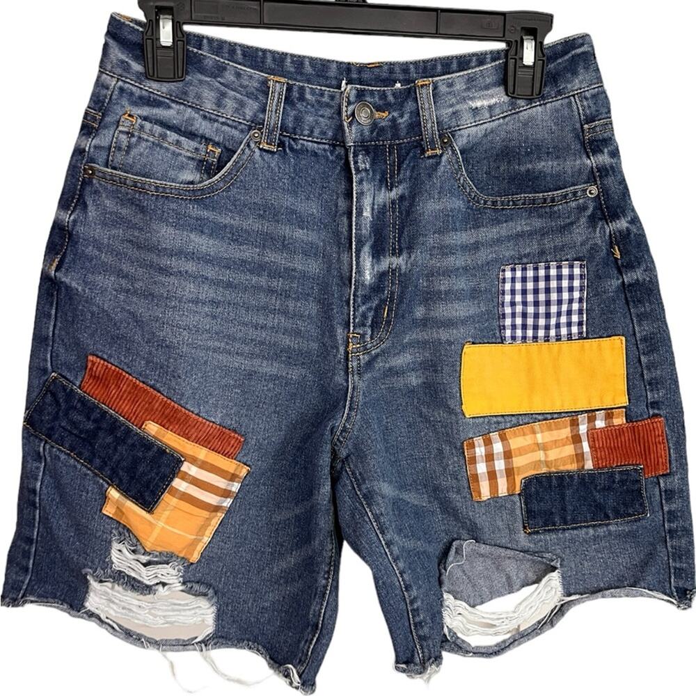 Forever 21 Patchwork Cutoff Jean Shorts Size 29 - image 1